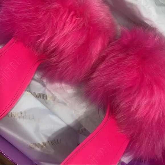 Jennifer Le size 8.5 $400 worn once - Picture 3 of 5